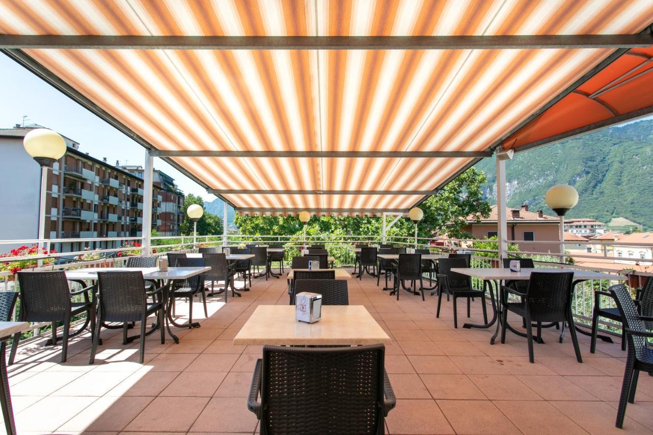 Appartamento Grande Al Ponte. Situato Vicino All'Ospedale, Al Parco E Al Centro Citta Trento Exteriör bild
